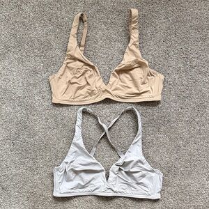 Gap Body Convertible Unlined Wireless Beige and Gray Bras. Size 34C